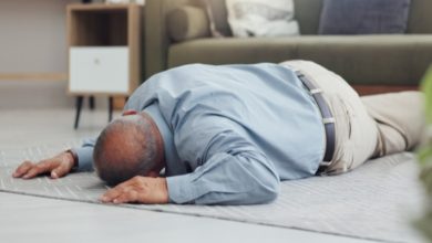 راهنمای جامع و طولانی برای اطمینان از قانونی بودن گواهی فوت صادرشده در منزل تهران