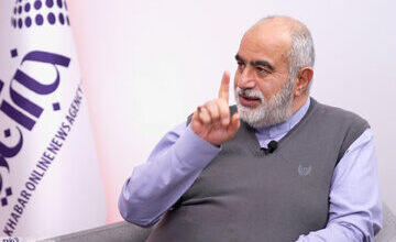 ببینید | روایت حسام‌الدین آشنا درباره یکی از راه‌های کنترل اینترنت؛ شناسایی دقیق کاربران چگونه انجام می‌شود؟