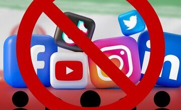 پستوی تحریم، ویترین آزادی؛ چگونه تحریم‌های آمریکا گلوی محتوای آزاد فارسی را فشرد؟