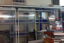 راهنمای جامع تعمیر درب اتوماتیک + لیست قیمت 1404 راهنمای جامع تعمیر درب اتوماتیک + لیست قیمت 1404