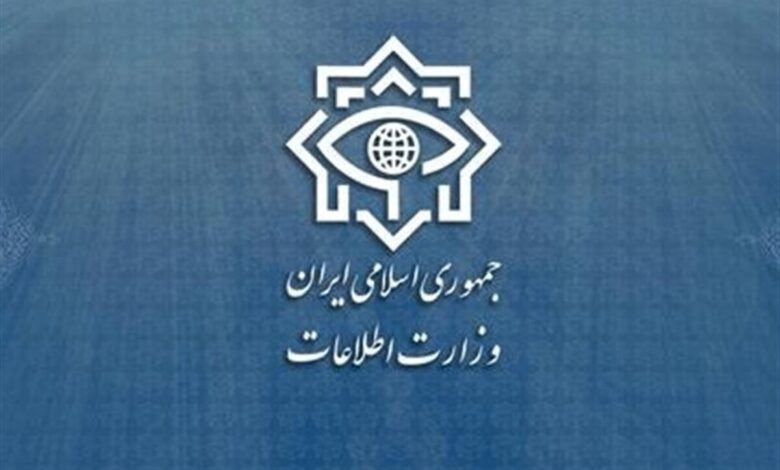جزئیات کشف محموله مخابراتی جاسوسی و بازداشت ۸ عضو گروهکهای تجزیهطلب جزئیات کشف محموله مخابراتی جاسوسی و بازداشت ۸ عضو گروهکهای تجزیهطلب